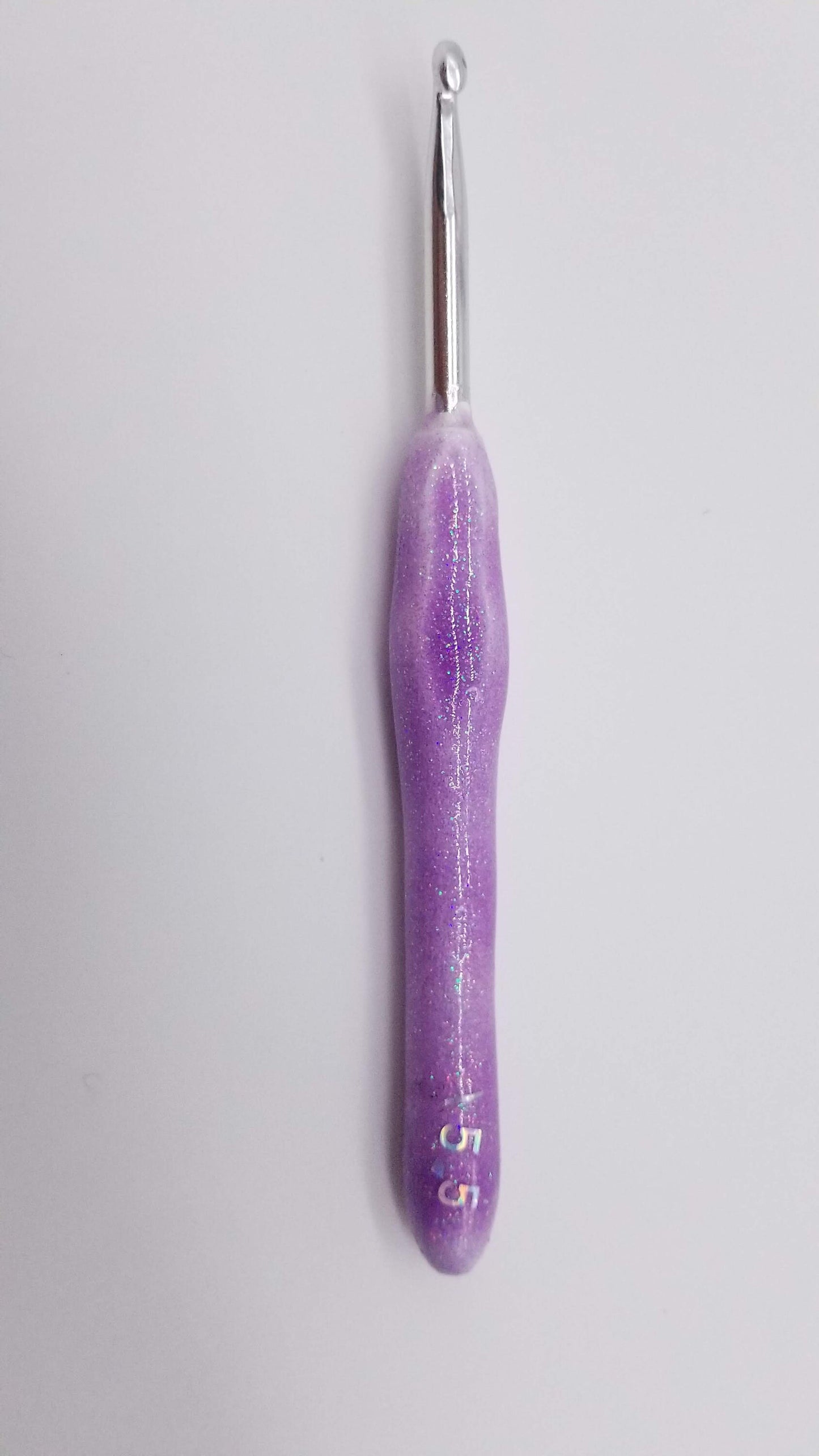 Purple to Turquoise Color Changing Glitter Crochet Hook