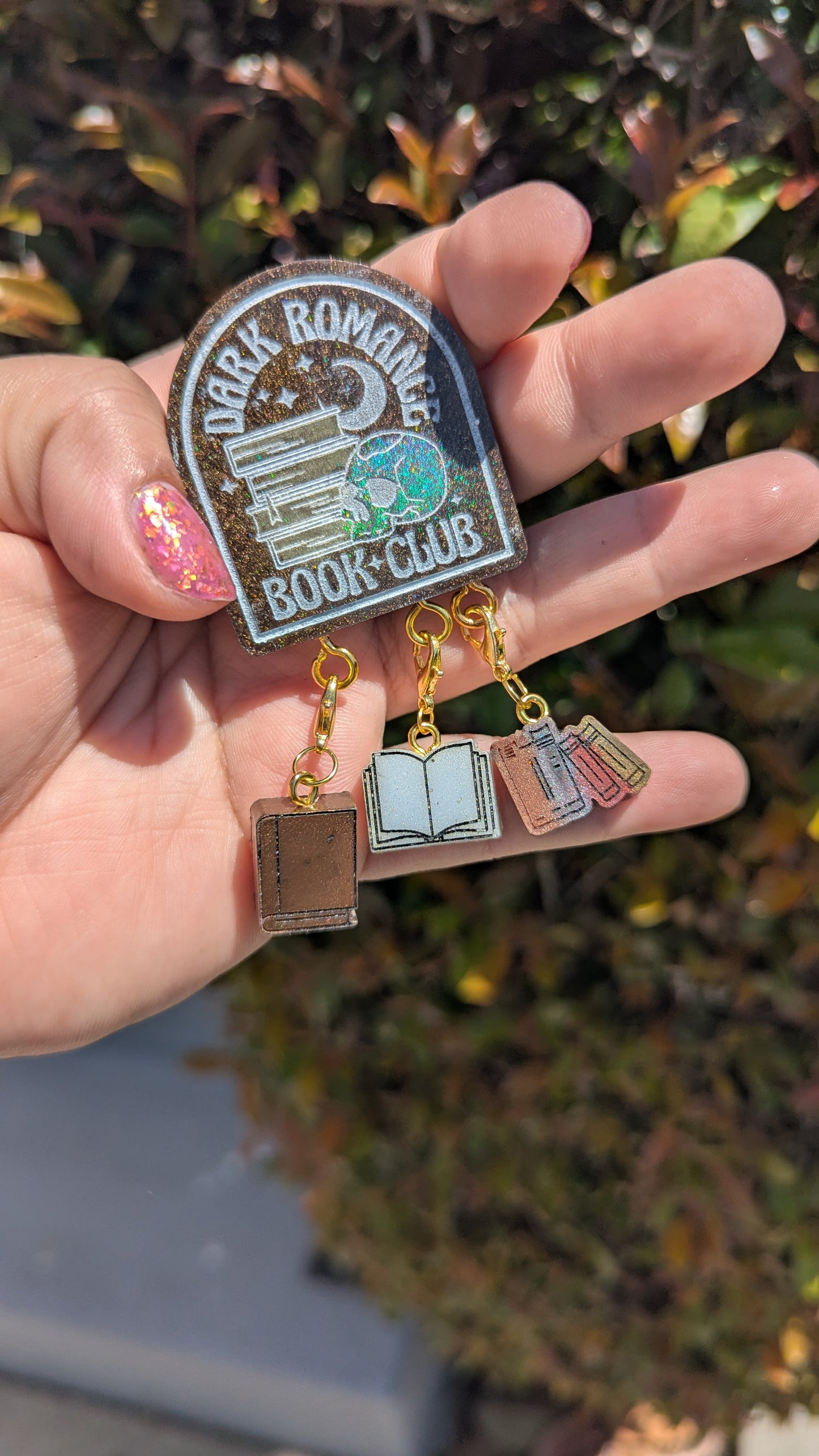 Dark Romance Book Club Stitch Marker Pin