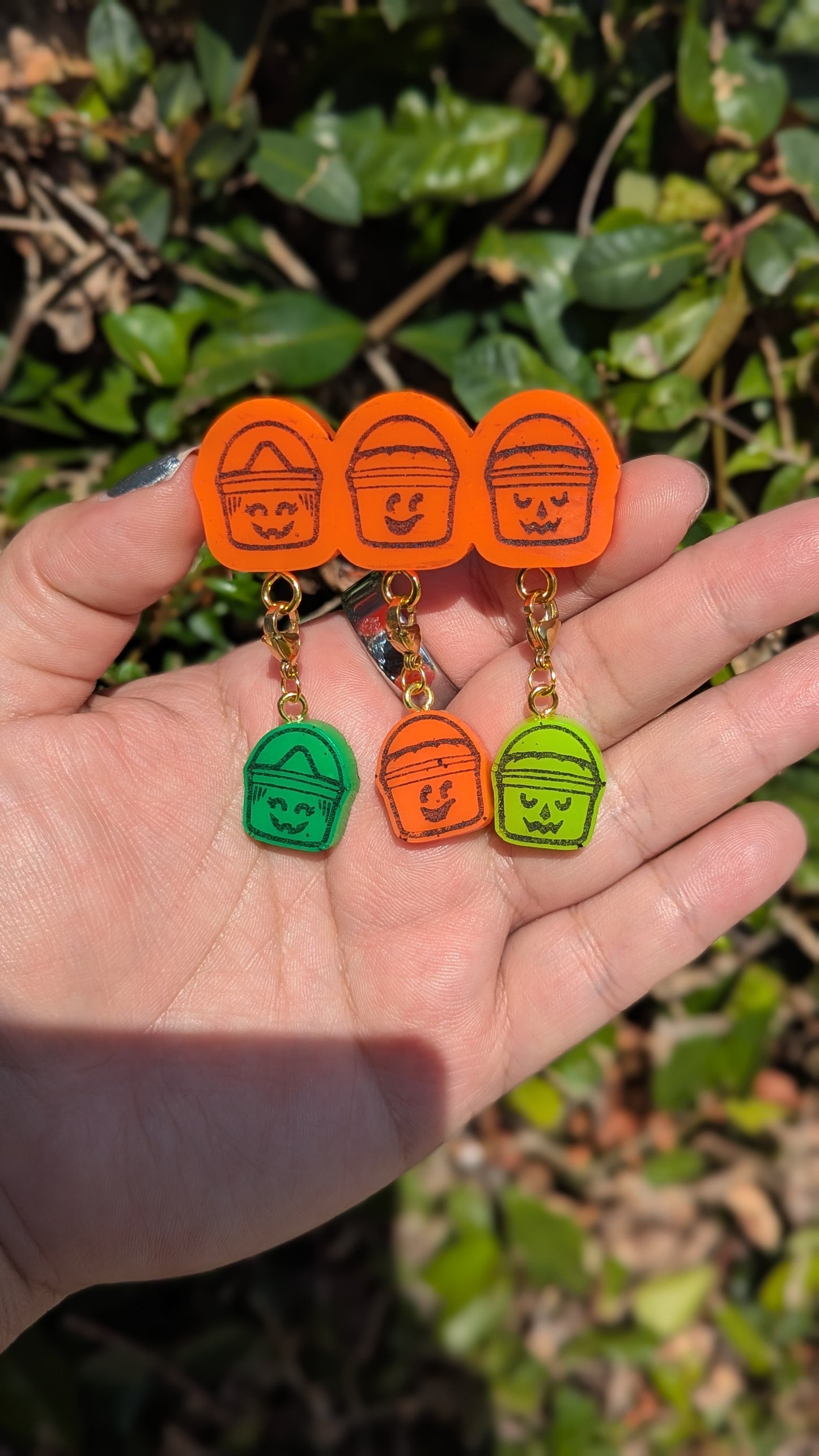 Boo Bucket Stitch Marker Pin - Glow in the Dark