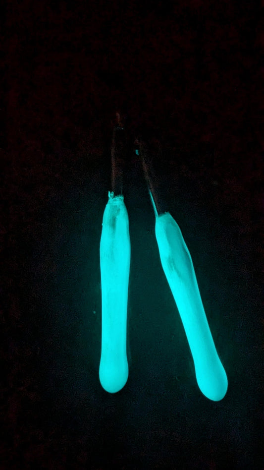 Blue Glow in the Dark Crochet Hook - novelty crochet hook, crochet gift