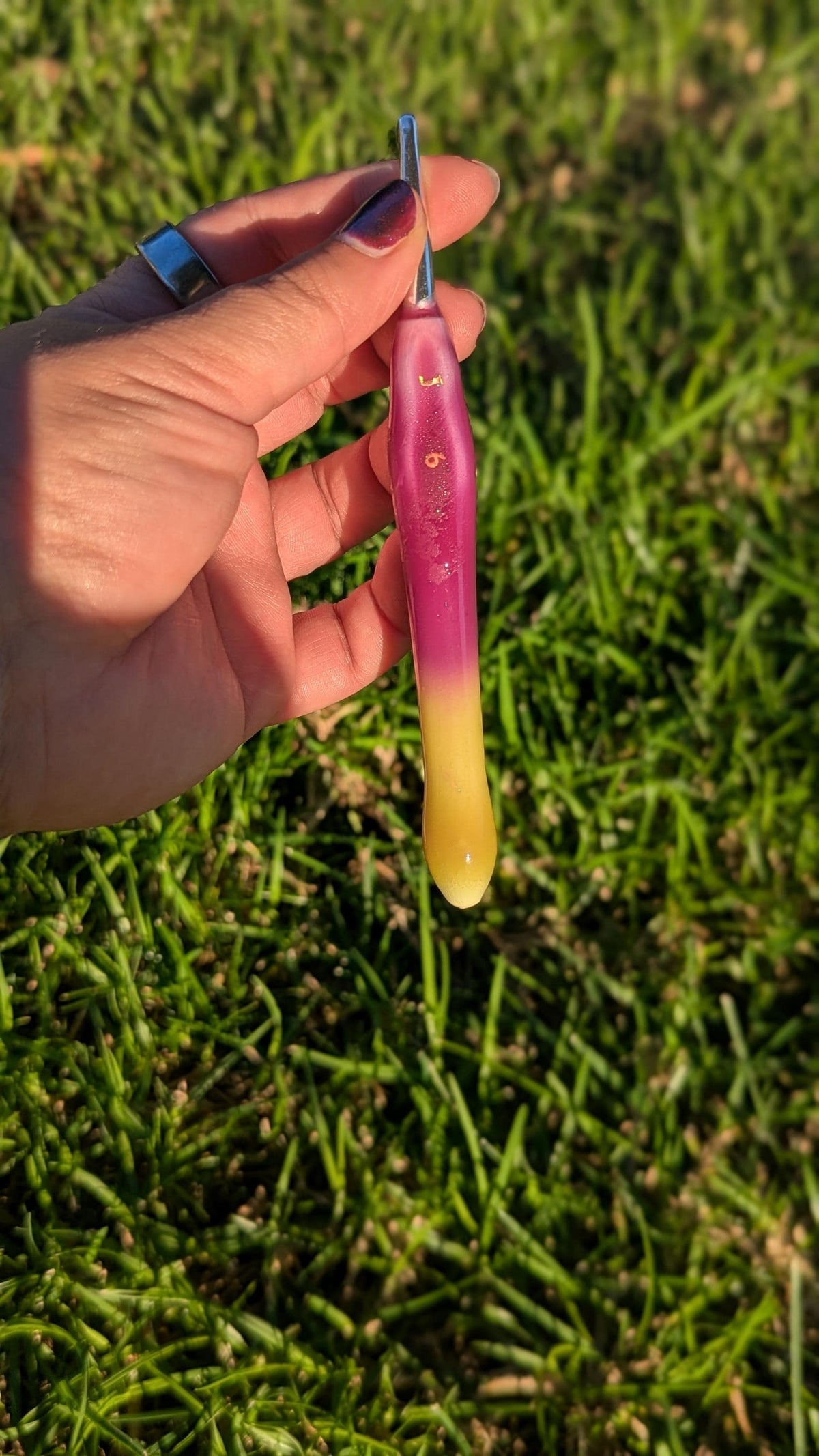 Purple to Yellow Color Changing Crochet Hook: Novelty Crochet Gift