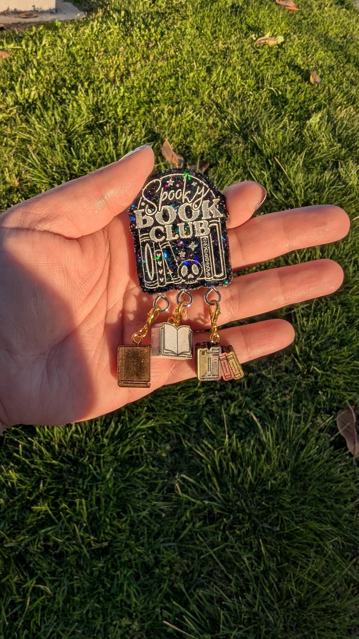 Spooky Book Club - stitch marker pin holder