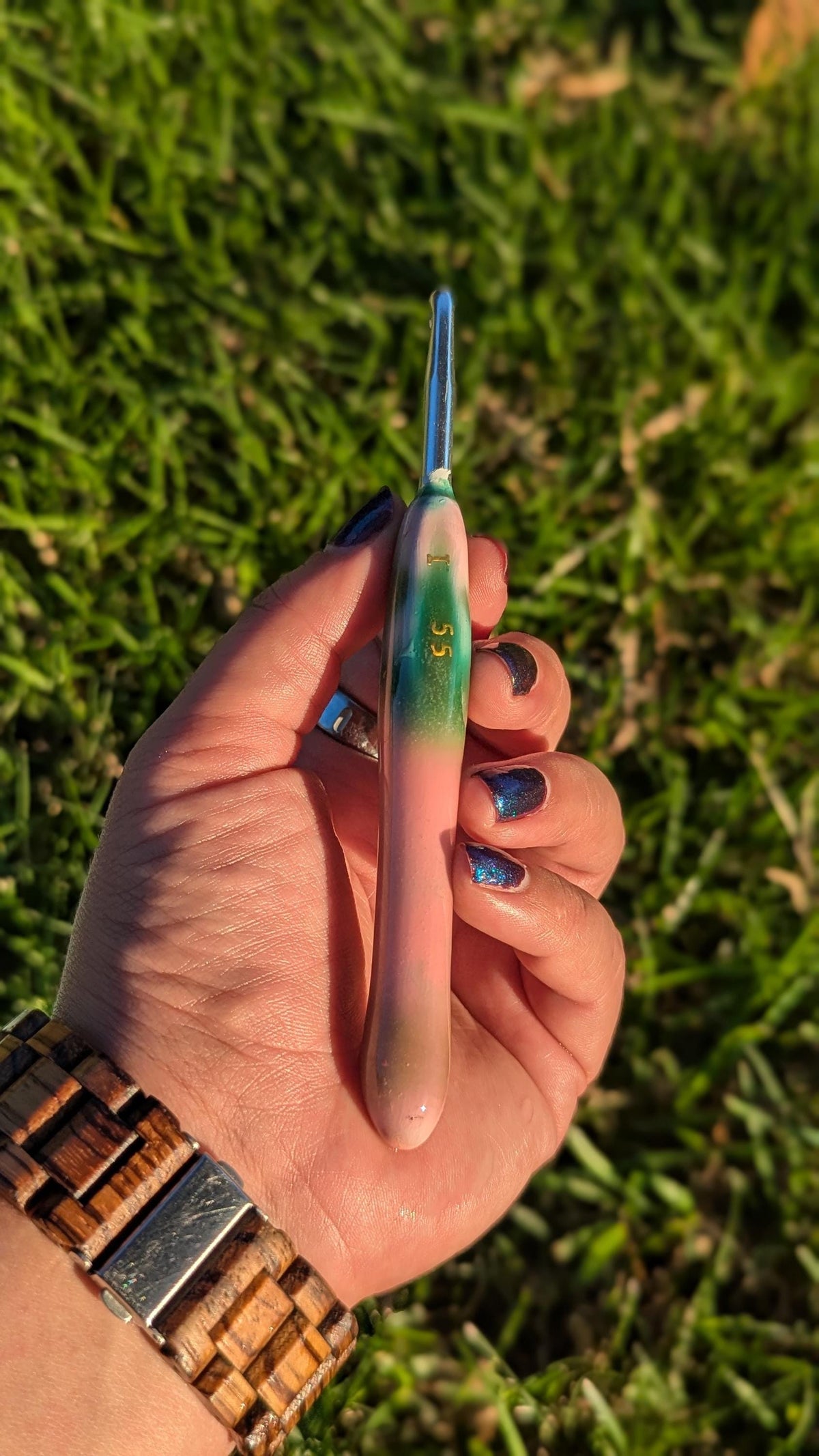 Green to Pink Color Changing Crochet Hook: Novelty Crochet Gift